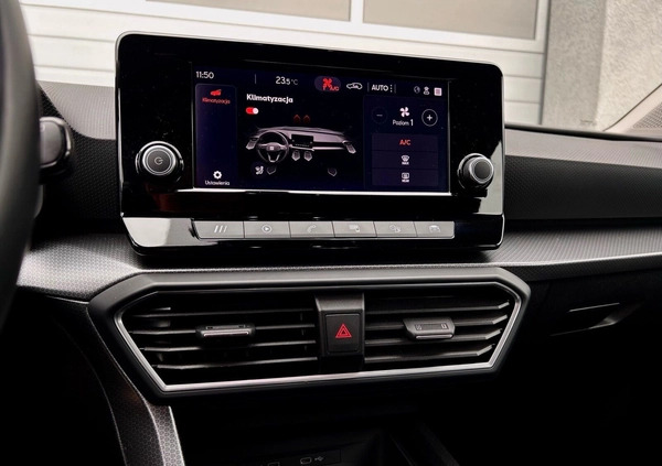 Seat Leon cena 73900 przebieg: 54221, rok produkcji 2022 z Polkowice małe 254